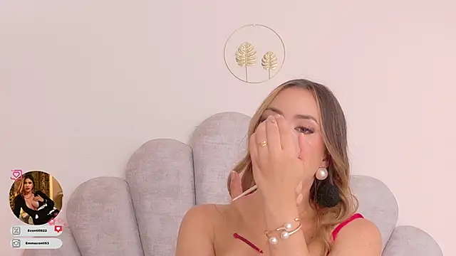 emma-conti2 live