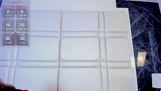 TiffanyHoustton live