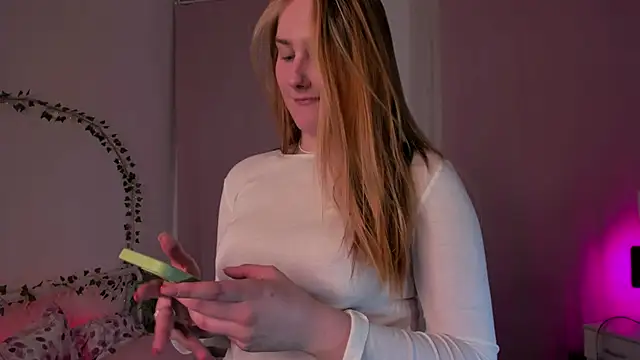MaryWaddell live