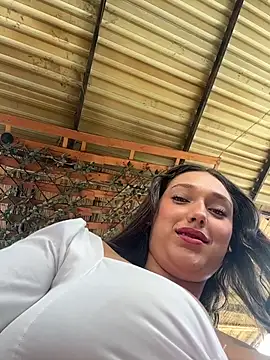 Naughty-Samanta- live