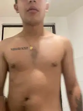 latinboy_21A live