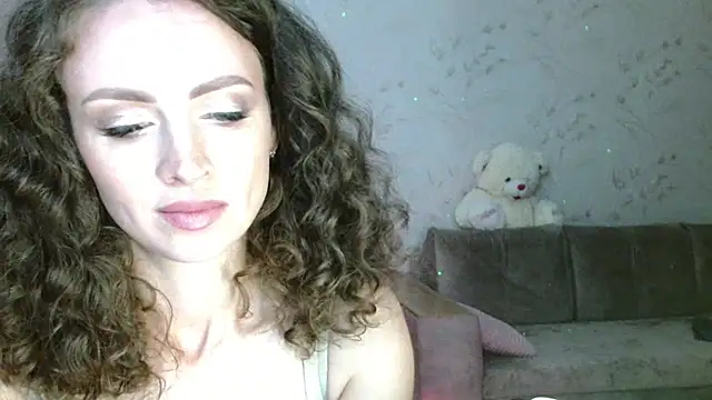 Amber_Carrol live