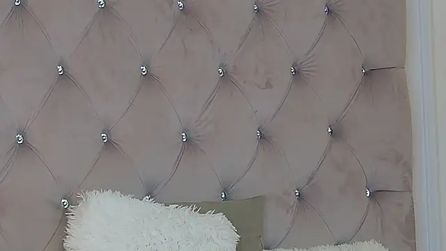 KimmDaviss live