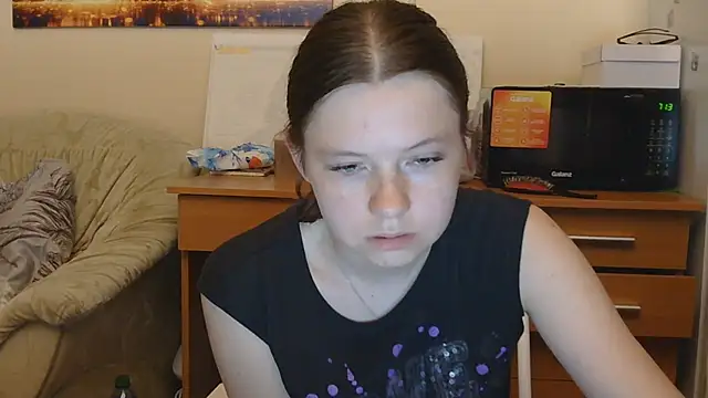 JessicaHolland1 live
