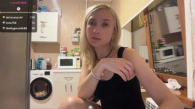 AngelJeni live
