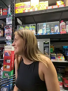 Andrea_19blonde live