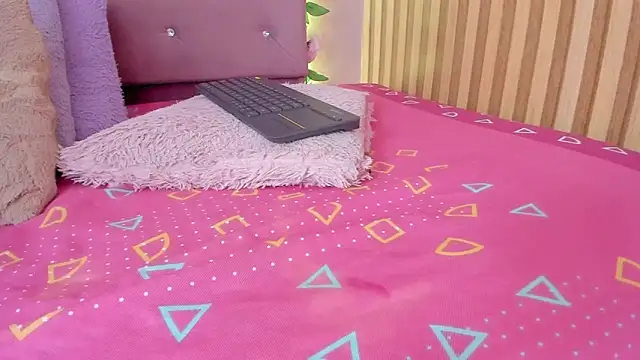 lovely__kiss__ live