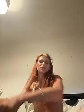 CherryBellaa live