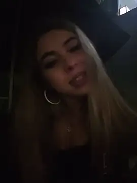 AylinRosee live