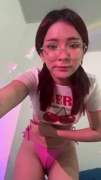 Scarlett_Livye live