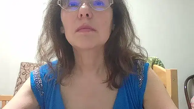 HollyJewel live