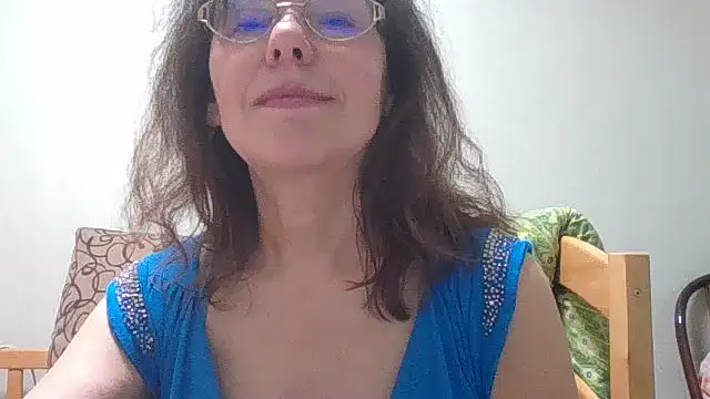 HollyJewel live