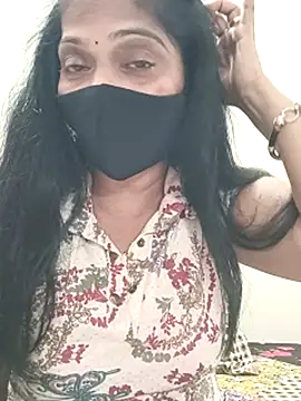 shivani27 live