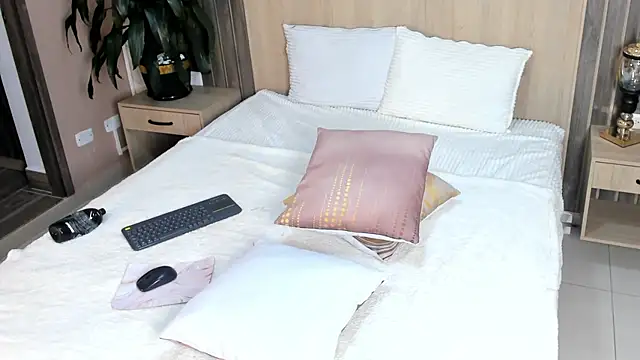 rebeca_cortez_ live