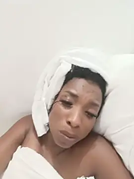 JadaMillss live