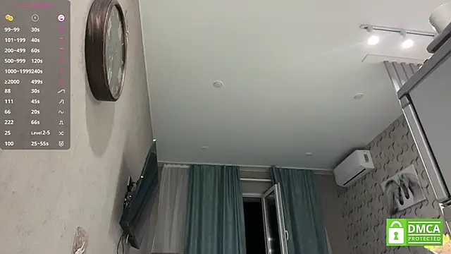NikiGrandberry live