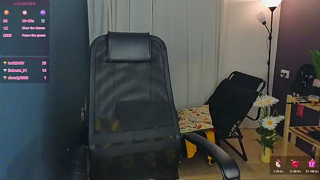 laracroftmansion live