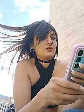 Alejandra_alson live