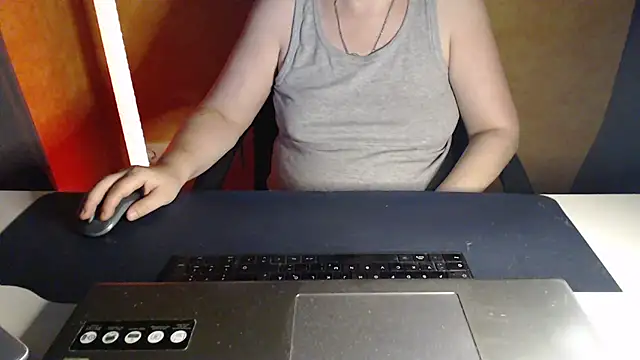 SweetPhoenix76 live