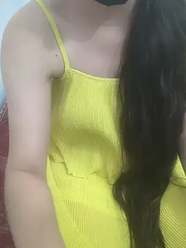 sushmita0 live