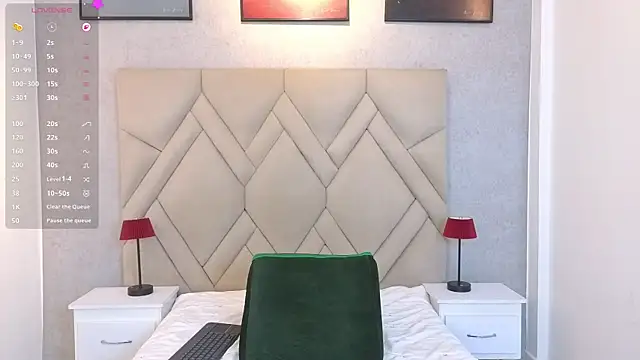 Oriana_Sarmiento live