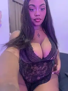 Zaarahott live
