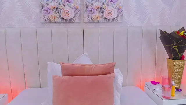 SaraLugo live