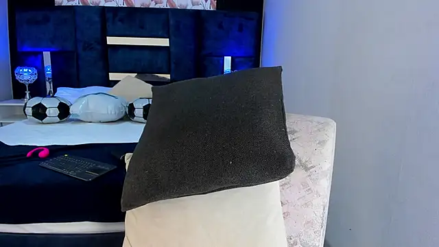 AmmyJones_ live