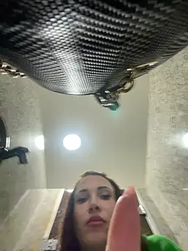 Irresistible24 live
