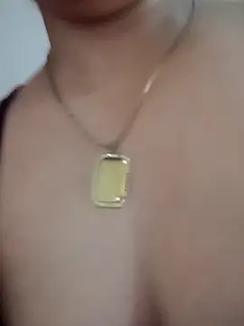 Naughty-Yousra live