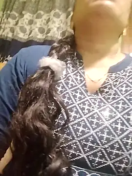 Monika_telugu_queen live