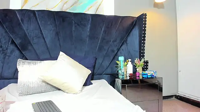 Sabrina_guevara live
