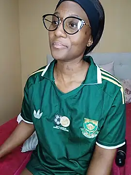 Lucy_Blacksilk live