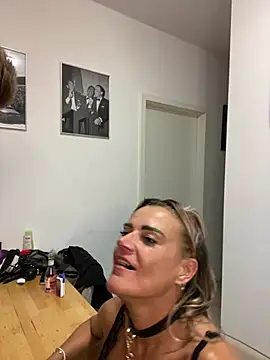 HotHotPursuit1 profile