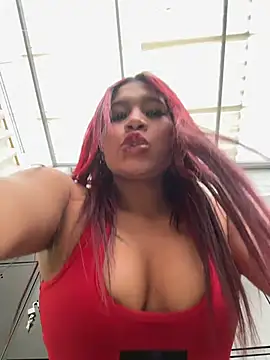 Cherry_Charlottee live