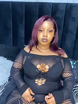 THICKBARBIE32 live