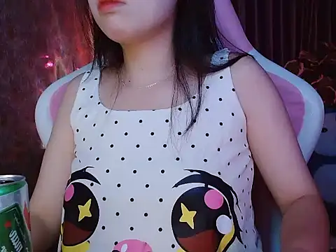 Julie_Ulie live