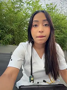 Mia_Alanna live