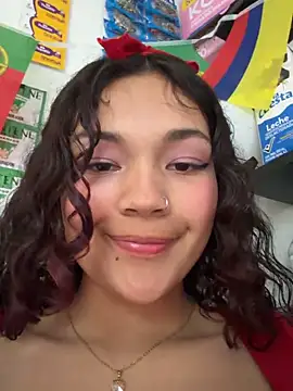 Camilla_Miller01 live
