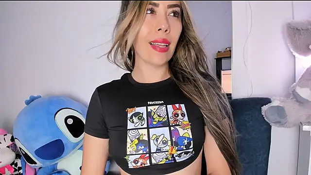 Ariana-Cobos live