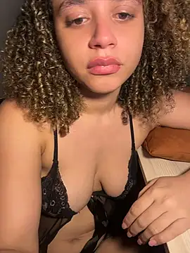 KittyTwerk_2 live