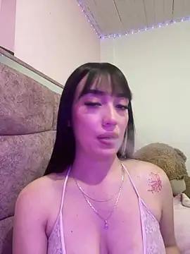 Melody_rousse__ live