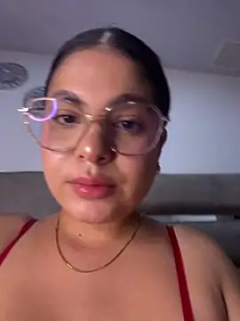 Yassy_11 live
