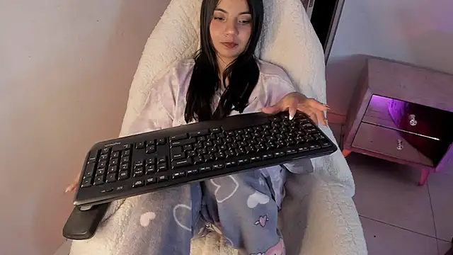 sofi_soft_ live