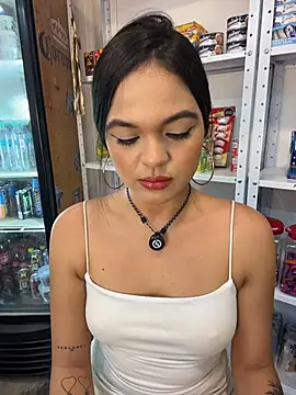 Bella-Ferrer live