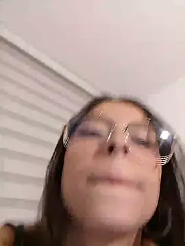 _Aisha_20 live
