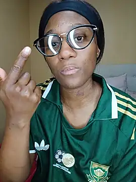 Lucy_Blacksilk live