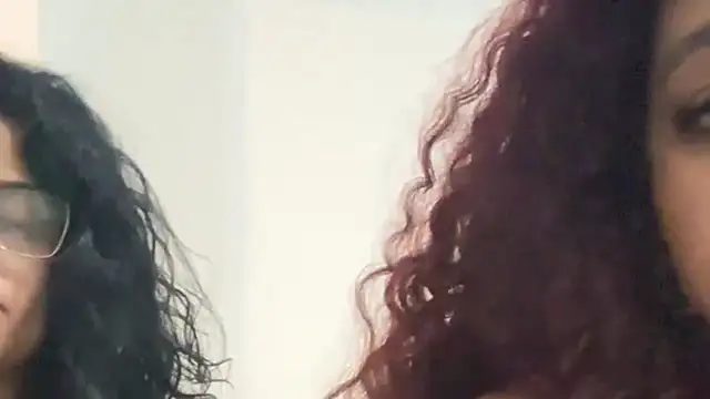MENINAS_70 live