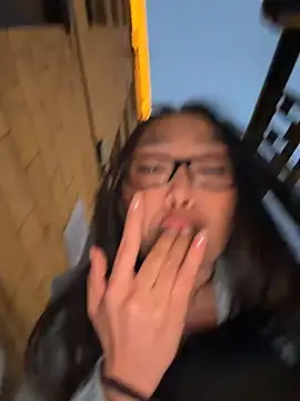 trytomakememoam live