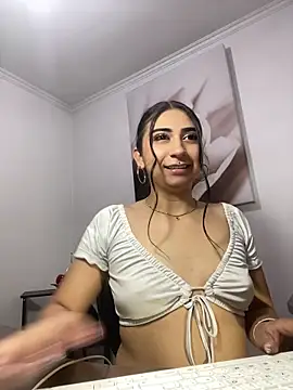 Elek_tra live